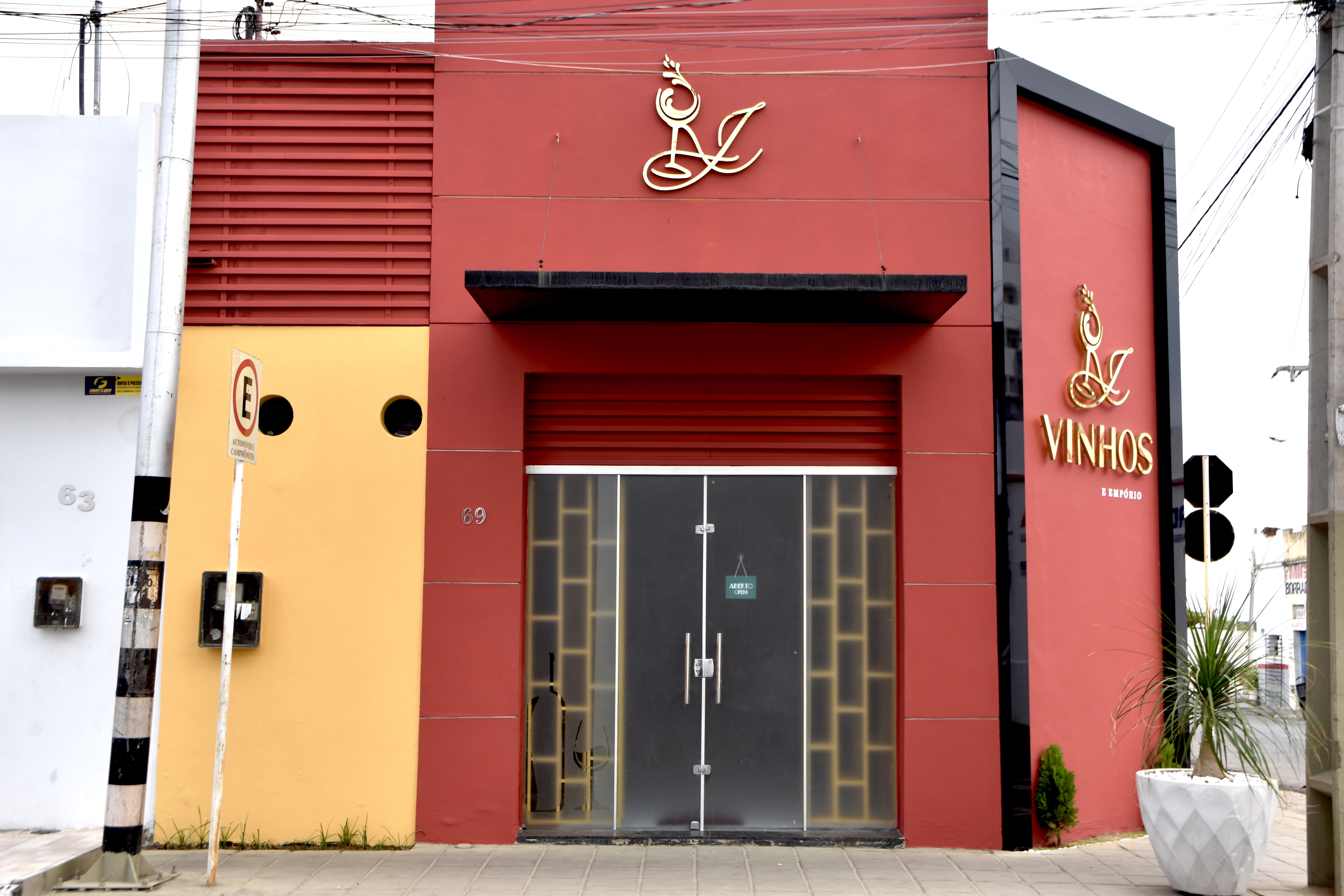 RJ Vinhos e Empório inaugura loja física em Patos-PB; elevando a experiência da degustação de Vinhos Finos