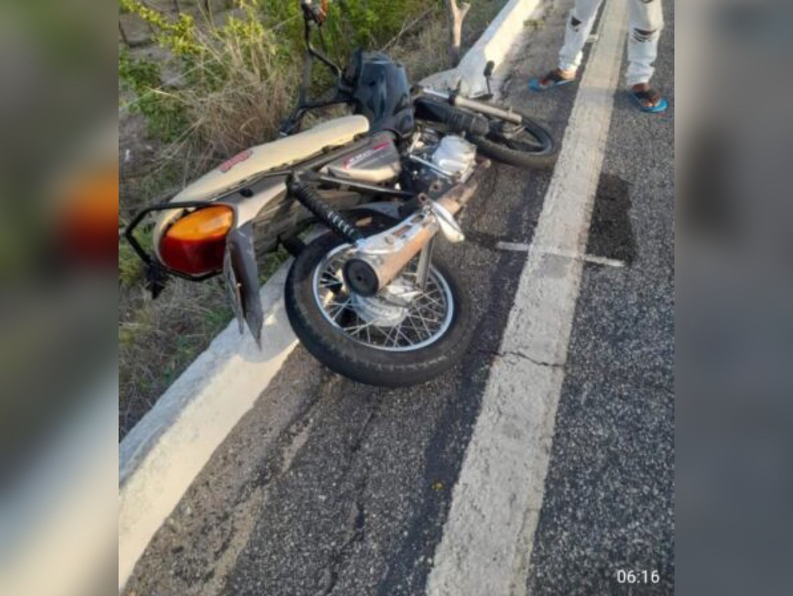 Acidente na madrugada deste domingo (24), deixa dois feridos no Vale do Piancó