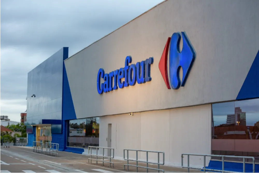 Crise no Setor Varejista: Carrefour anuncia fechamento de todas as lojas na Bahia e também outras unidades em três estados brasileiros