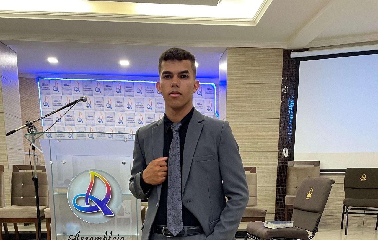 Aluna da ECI Francisco Romano, em Mãe d’Água, faz 960 pontos na Redação do Enem; outros alunos também se destacaram