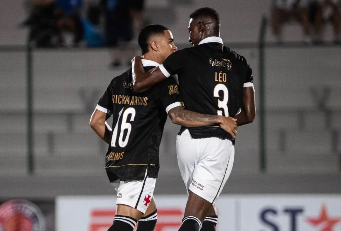 Com gol solitário de Léo e estreia de reforços, time principal do Vasco vence o San Lorenzo em amistoso no Uruguai