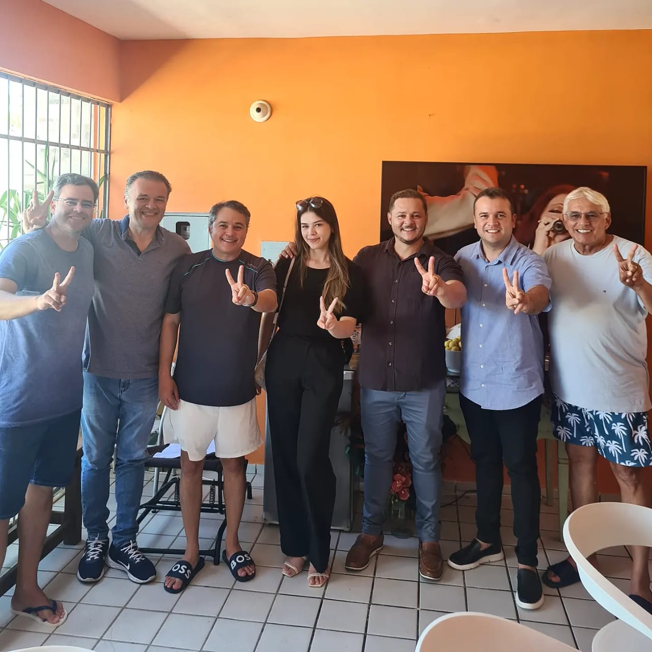 Prefeito Dr. Jefferson anuncia pré-candidatura de Chaguinha Lopes à Prefeitura e Bia Nóbrega como vice, em São Mamede