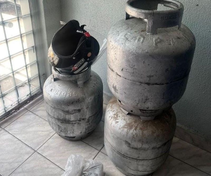 Polícia Civil prende homem suspeito de furtar botijões de gás e aparelho celular, em Piancó