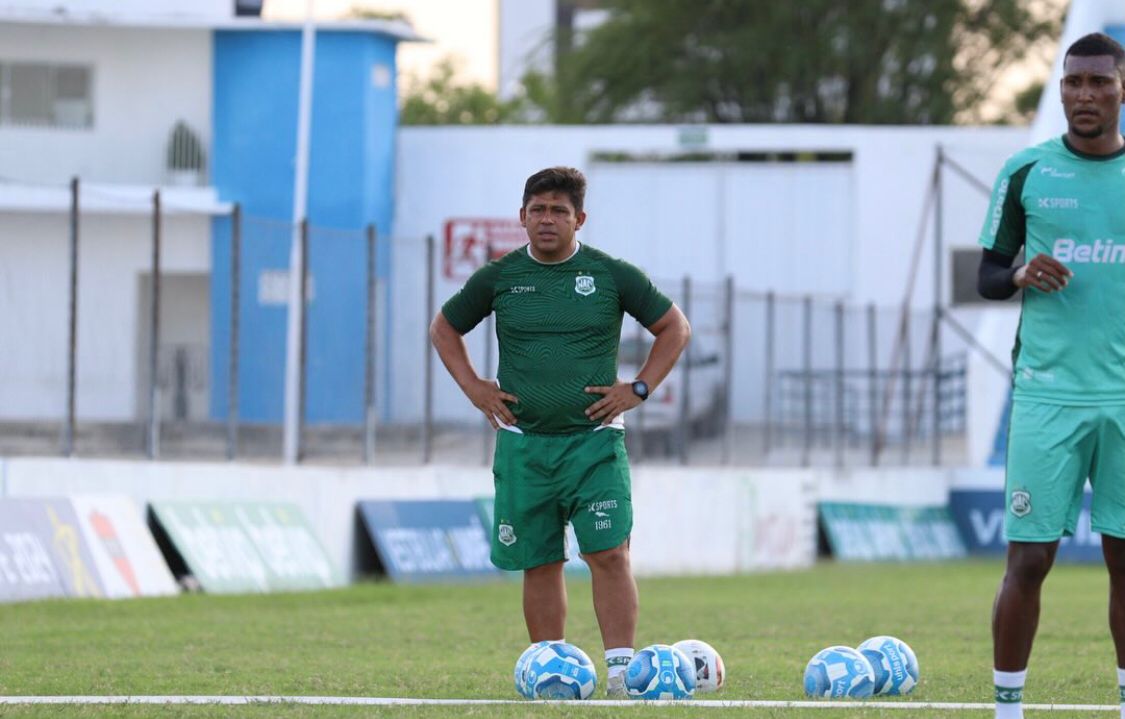 Técnico Michel Lima vê jogo contra o Treze como uma final para o Nacional de Patos