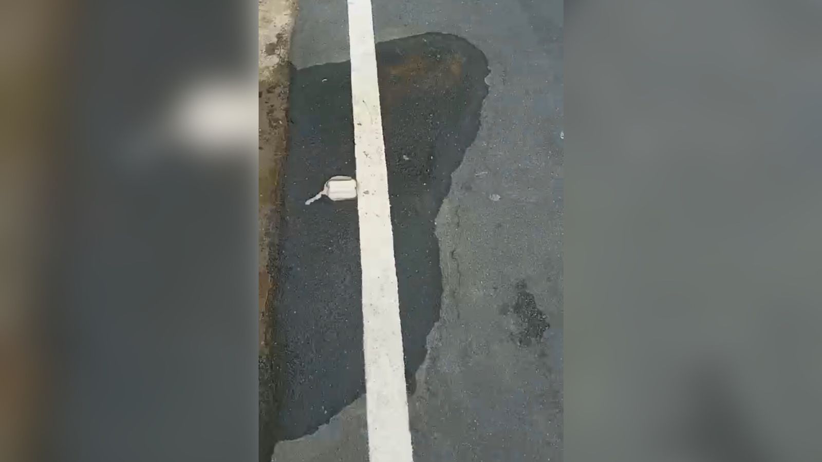 Morador de Areia de Baraúnas cobra providências da Cagepa para vazamento em via pública; Companhia se pronuncia