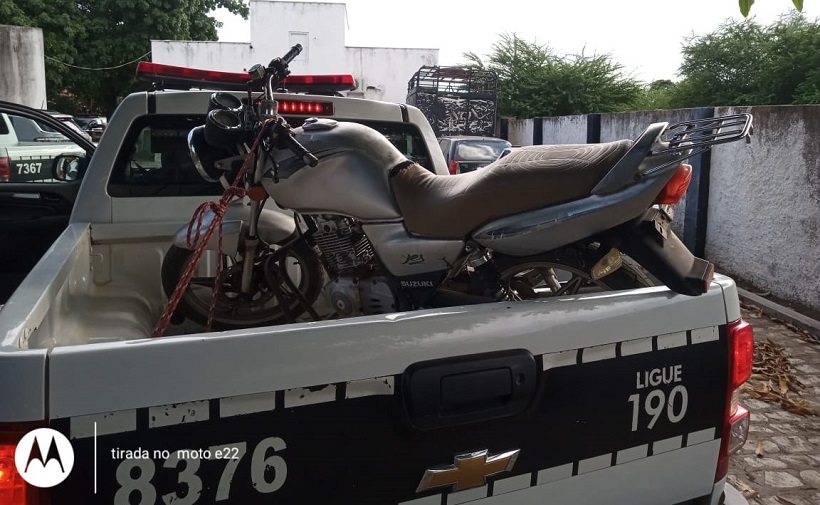 Polícia Militar apreende adolescente duas vezes em intervalo de poucas horas, após indivíduo praticar delitos em Cajazeiras e Cachoeira dos Índios