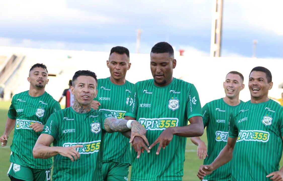 Fora de casa, Nacional de Patos vence o São Paulo Crystal e assume liderança isolada do Campeonato Paraibano