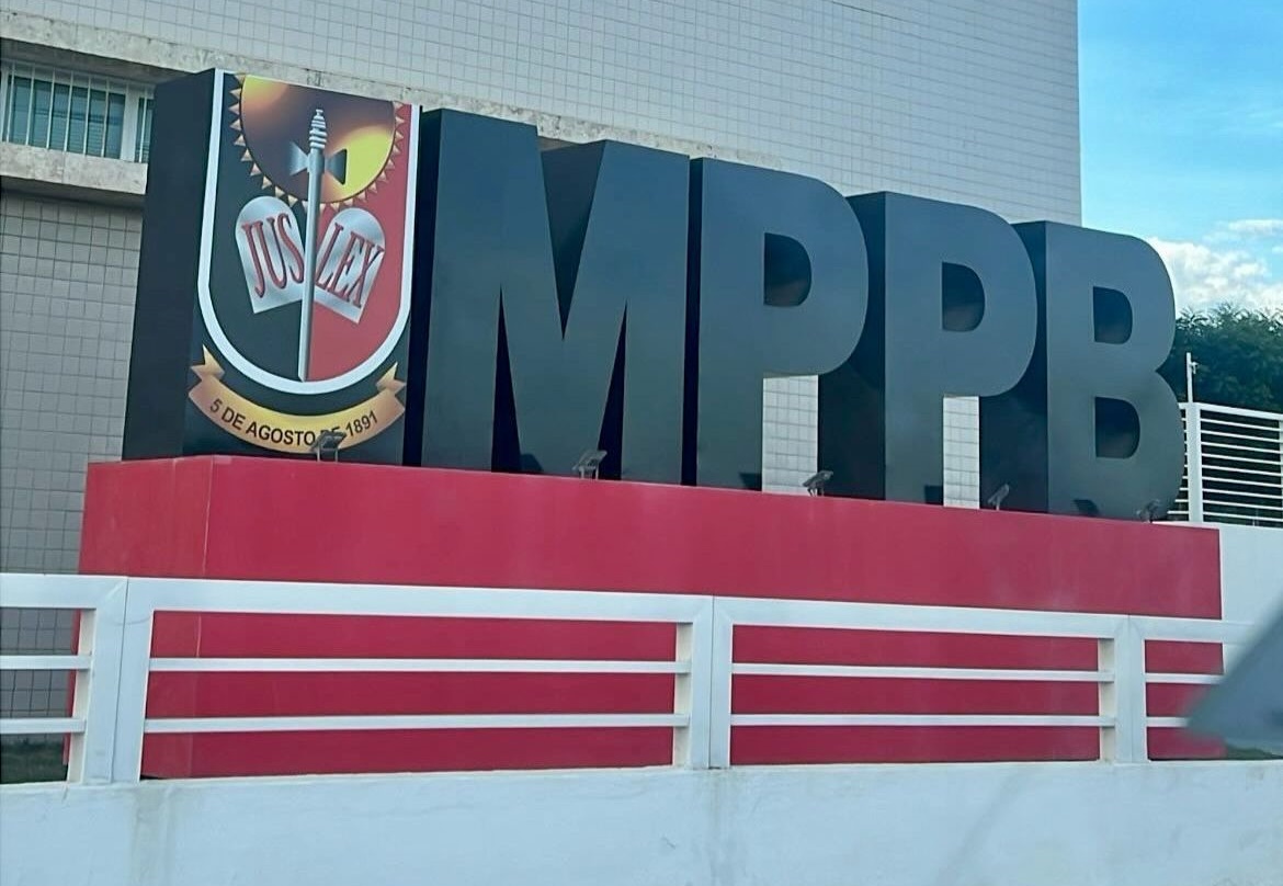 Carnaval de Patos: Autoridades se reúnem para definir estratégias sobre segurança e outras pautas do evento