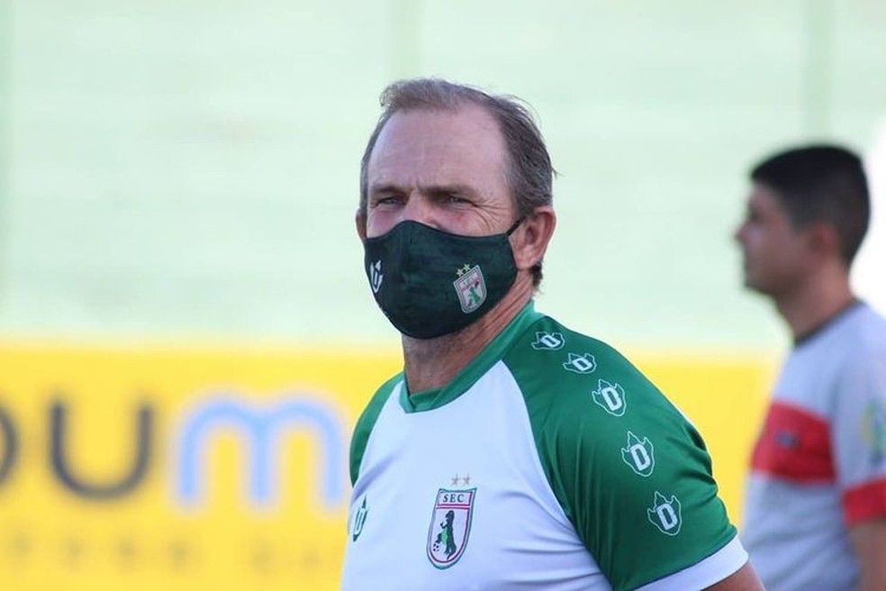 Sousa anuncia retorno do técnico Paulo Schardong após demissão de Renatinho Potiguar