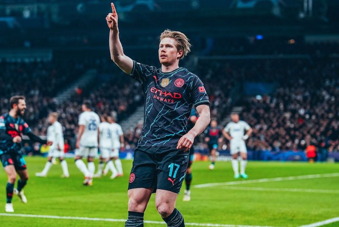 Manchester City vence o Copenhagen e sai na frente por vaga nas quartas da Champions League