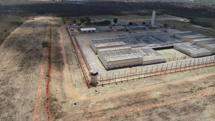 Lewandowski anuncia ampliação de sistema de alarmes, reconhecimento facial e construção de muralhas em presídios