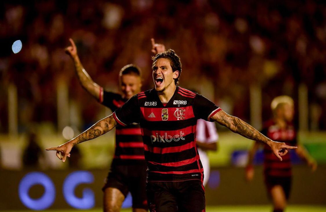 Pedro anota hat-trick, Flamengo vence o Bangu e assume a liderança no Campeonato Carioca