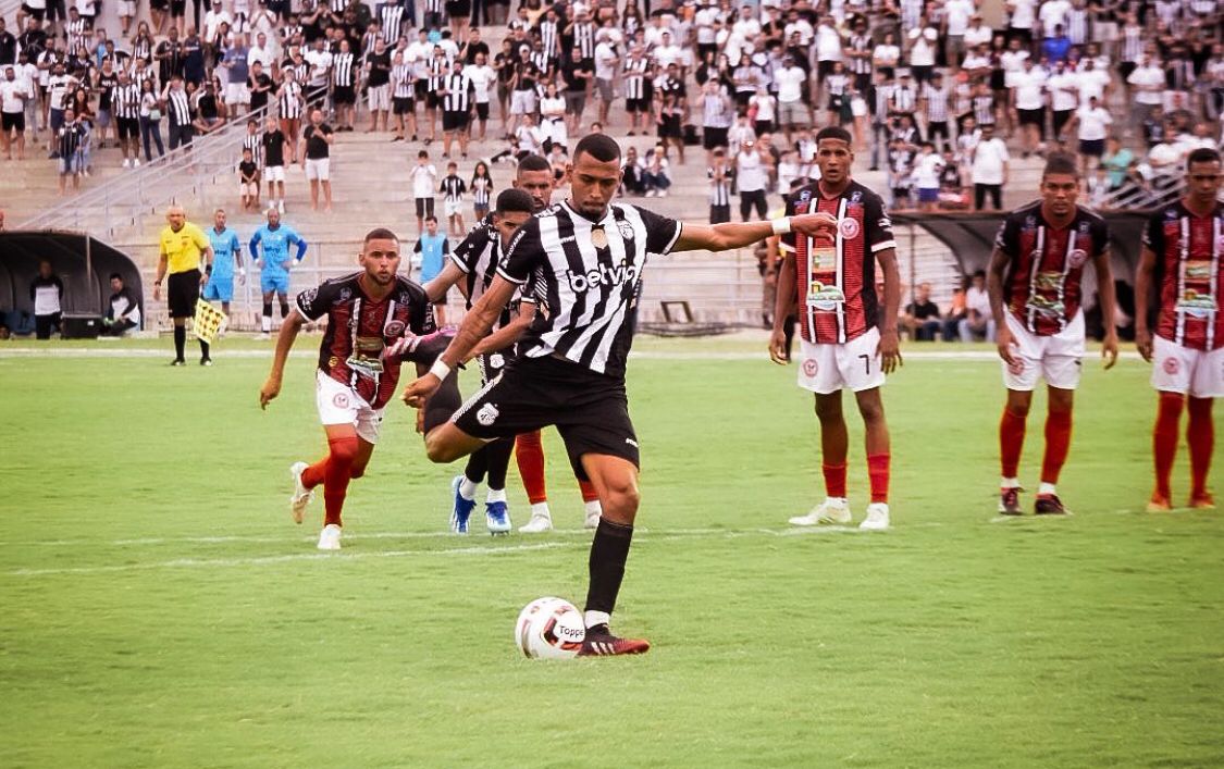 Treze vence o SP Crystal, sai da zona de rebaixamento e se aproxima do G-4