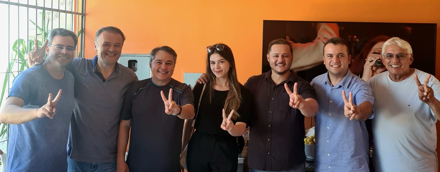 Fumaça branca em São Mamede: ex-candidatos da oposição em 2020, Pedro Barbosa e Edielson Pinicaca, anunciam adesão ao grupo de situação