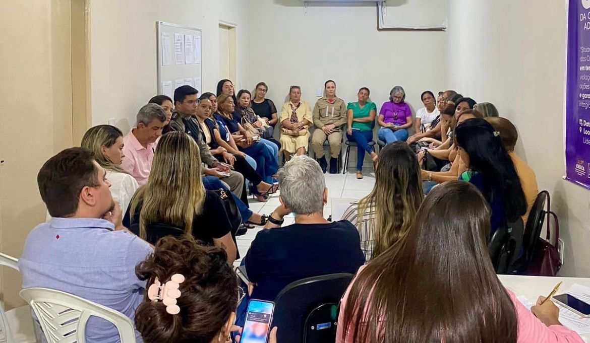 Com presença da gestão municipal, Conselho da Mulher realiza reunião de planejamento para ações do mês de março