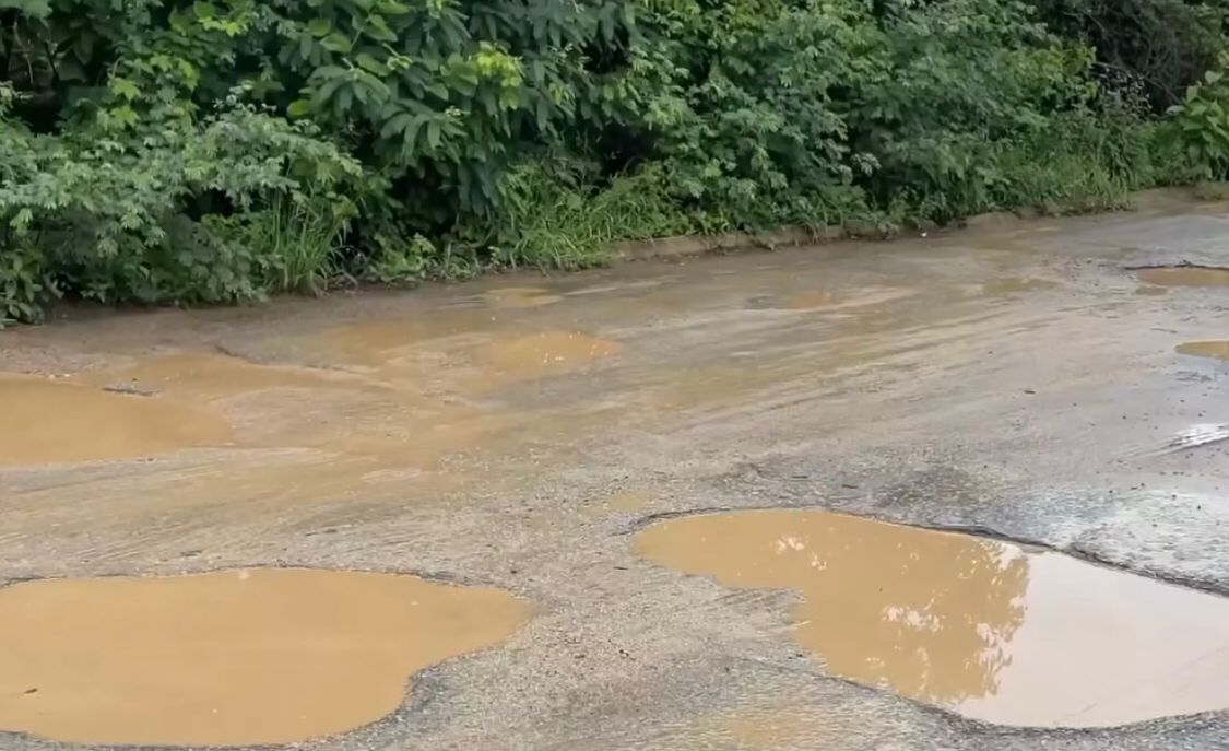 Deputado Taciano Diniz critica péssimas condições da PB-306 que interliga os municípios da Serra do Teixeira