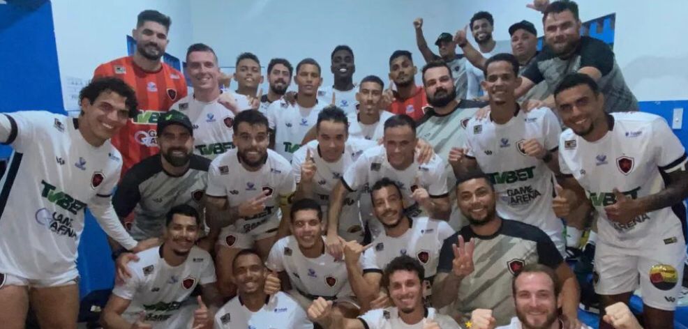 Botafogo-PB sai na frente, cede o empate, mas vence o Pombal EC e reassume a liderança no Paraibano