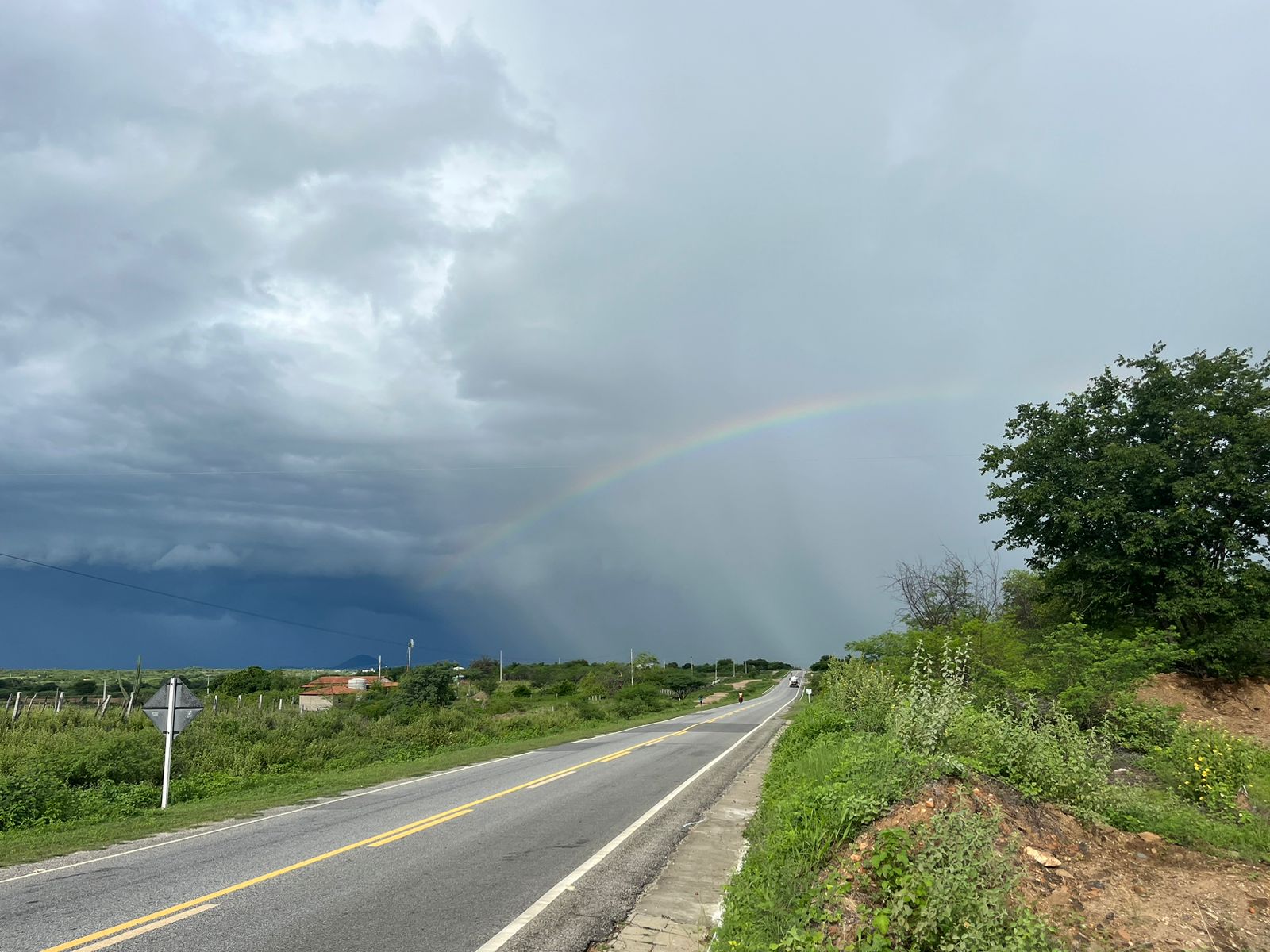 Com chuva forte nesta terça (27), Santa Terezinha-PB dispara e amplia vantagem na 