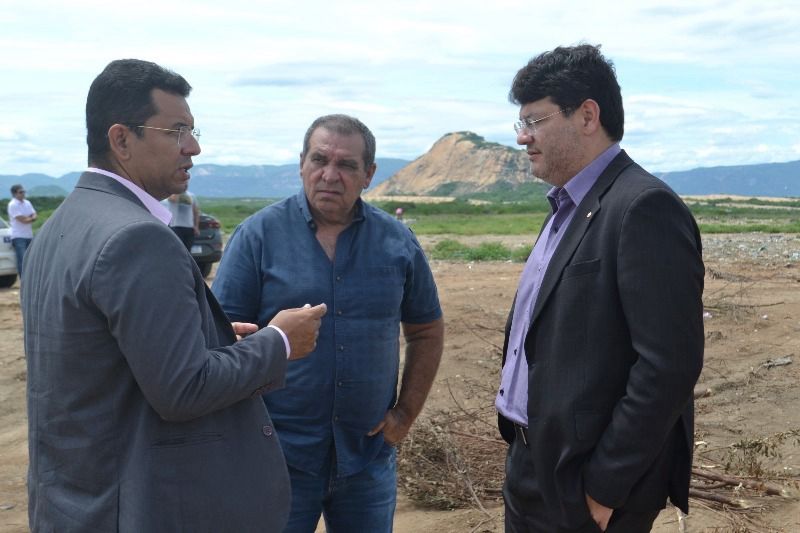 Prefeitura e MPPB realizam inspeção no antigo lixão de Patos; gestão atende ditames do Ministério