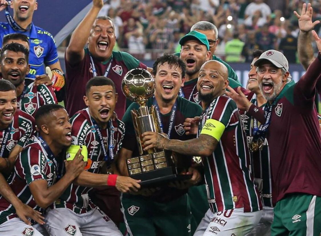 Fluminense 'dá o troco' na LDU, vence com show de Arias e conquista o título inédito da Recopa