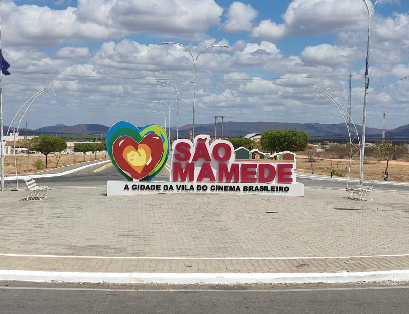 Empresário é baleado após criminosos invadirem casa e fazerem família refém durante assalto na madrugada deste sábado (09), em São Mamede