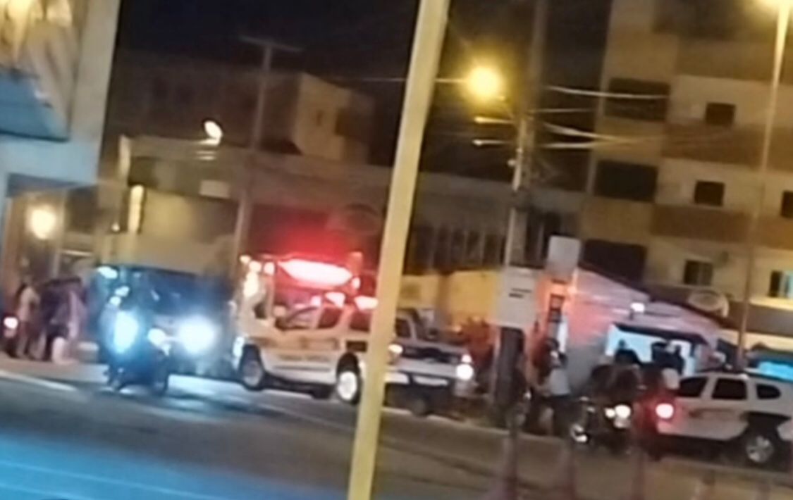 Duas pessoas ficam feridas em colisão entre motocicletas no Centro de Piancó