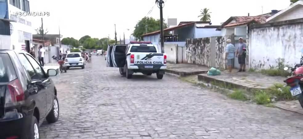 Professor é morto a tiros na frente da filha quando chegava em escola, em João Pessoa; policial militar reformado foi preso