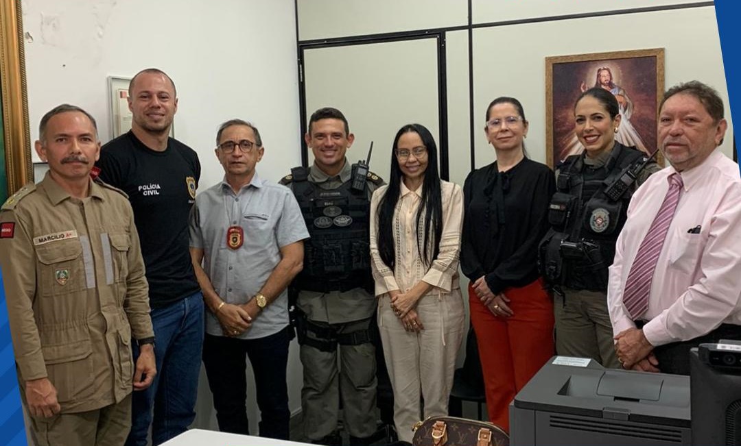 Definindo estratégias: Polícia Militar participa de reunião com magistrados e demais órgãos de Segurança Pública em Patos