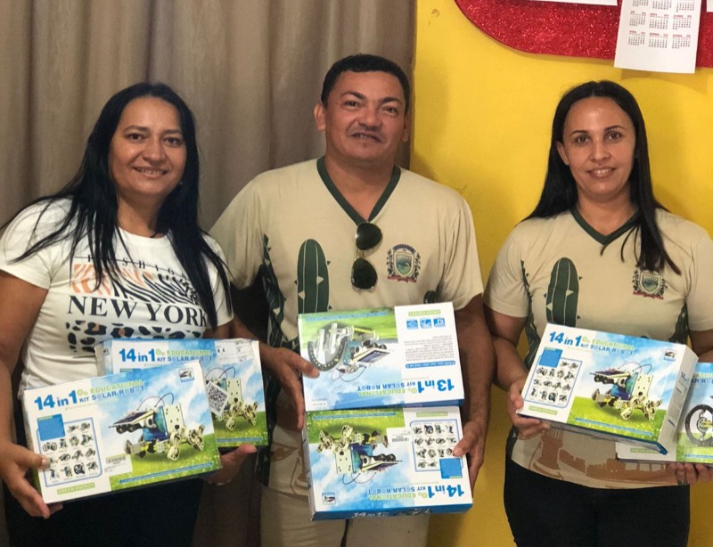 Escolas do município de Passagem recebem kits de robótica para aulas práticas com incentivo do Governo do Estado da Paraíba