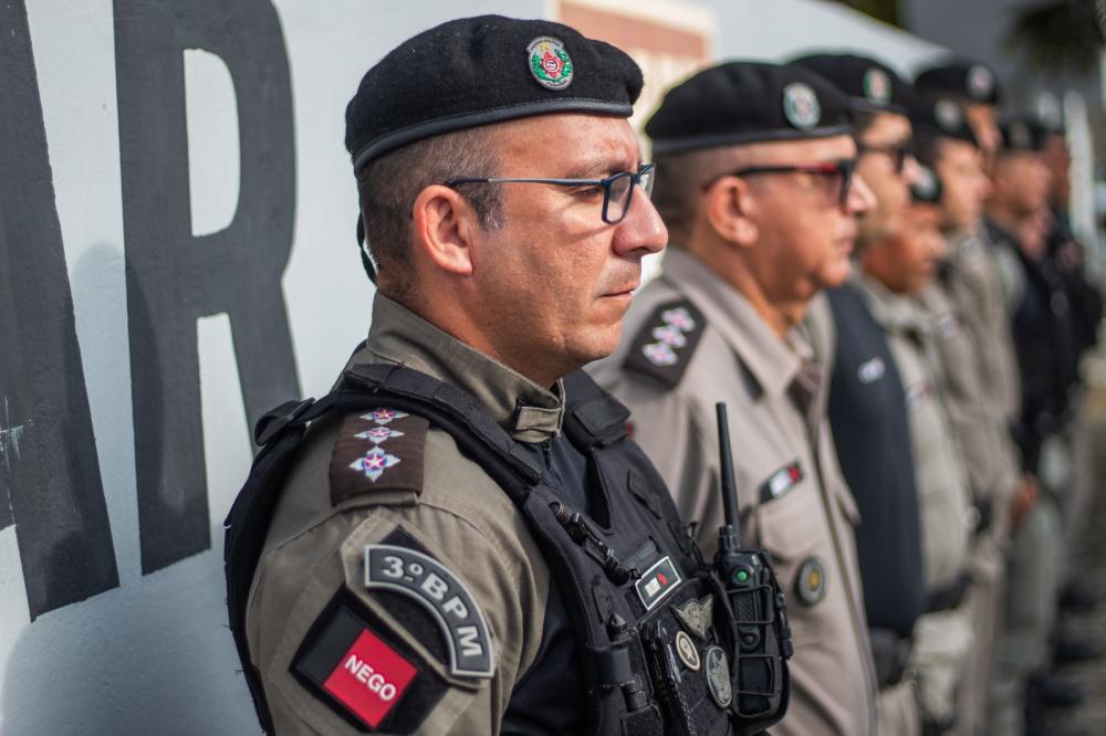 3º BPM realiza solenidade para homenagear policiais destaques e amigos do Batalhão 