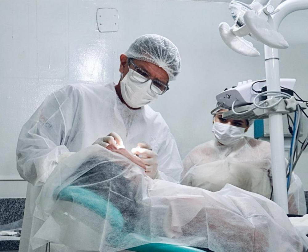 Prefeitura de Patos realiza mutirão de 40 cirurgias odontológicas em apenas um dia