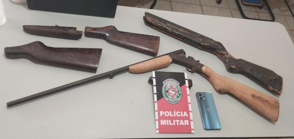 Polícia Militar apreende arma de fogo durante cumprimento de mandado de busca e apreensão em Brejo do Cruz