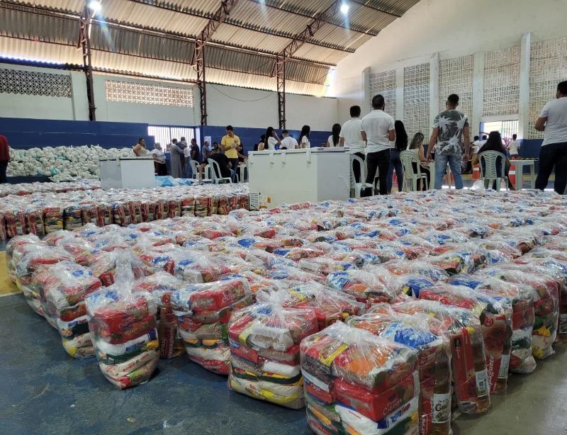 Prefeitura de Catingueira distribui mais de 13 toneladas de alimentos nesta Quinta-feira Santa