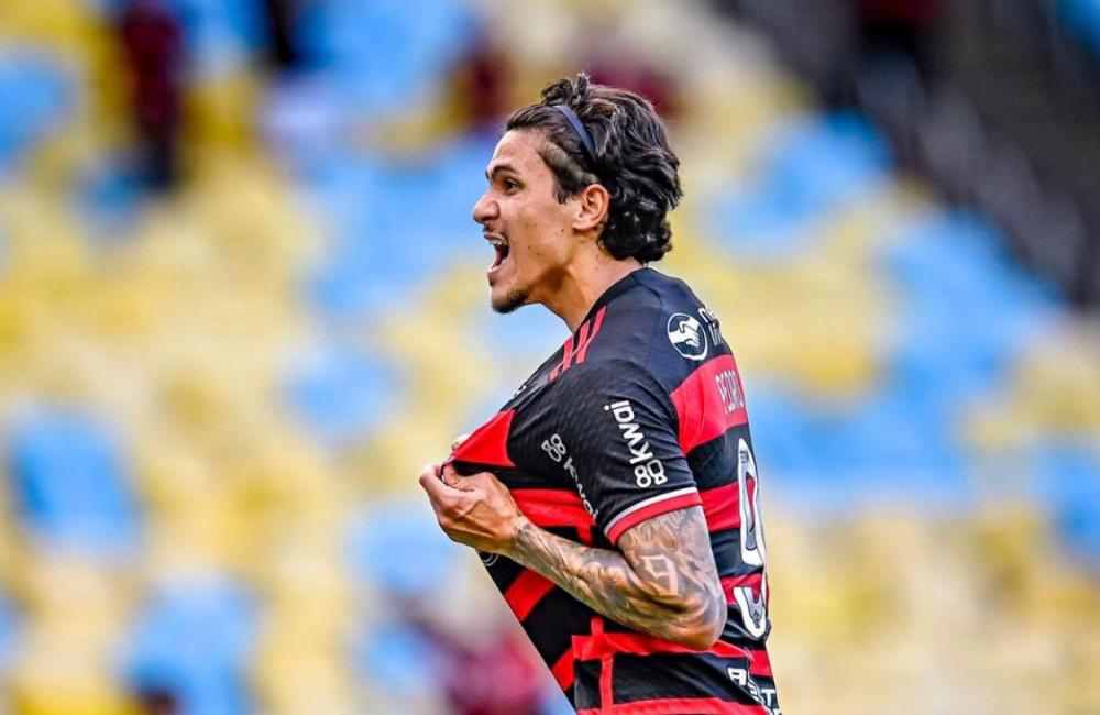 Pedro destrói, Flamengo atropela o Nova Iguaçu e fica com a 'mão na taça' do Carioca