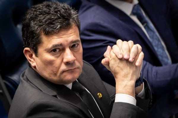 Relator no julgamento de Sergio Moro no TRE-PR vota contra cassação