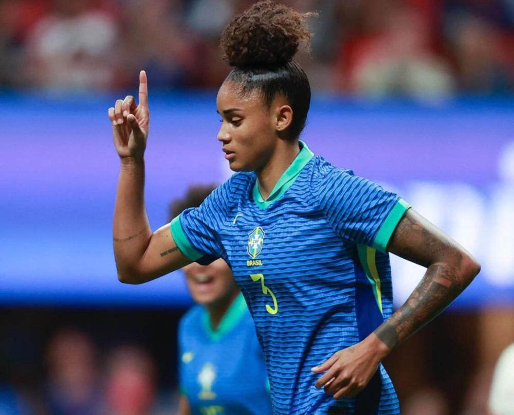 Seleção feminina empata com o Canadá, vai mal nos pênaltis e fica fora da final da SheBelieves Cup