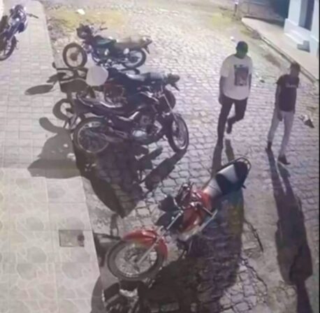 Dois suspeitos são flagrados roubando motos em Coremas