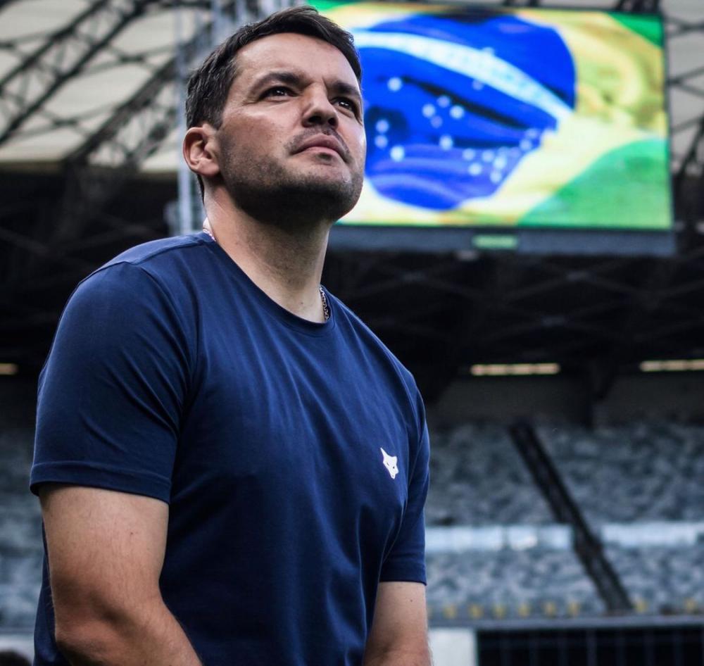 Não resistiu: Cruzeiro demite Larcamón um dia após o vice do Mineiro para o rival Atlético