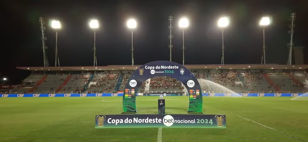 Em meio a finais do Paraibano, Botafogo-PB encara o CRB em mata-mata decisivo da Copa do Nordeste