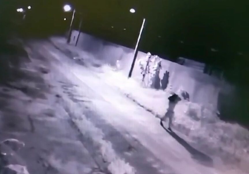 Homem furta equipamentos de obra em Patos e construtor oferece recompensa para quem tiver informações