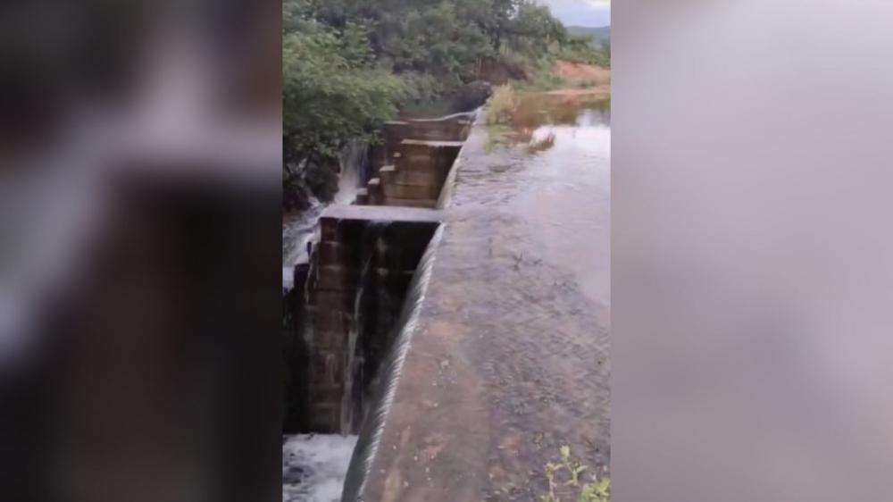 Chuvas em Patos: barragem no Sítio Fechado transborda e renova esperança dos agricultores da região