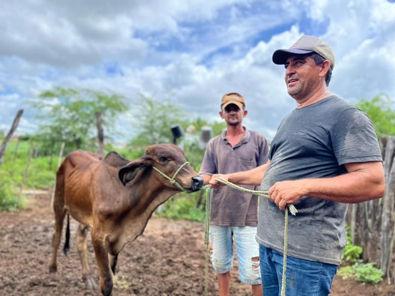 Coordenadores do Programa Mais Pecuária Brasil visitam produtores rurais do município de Patos