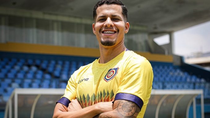 Treze contrata mais um atacante para a disputa da Série D