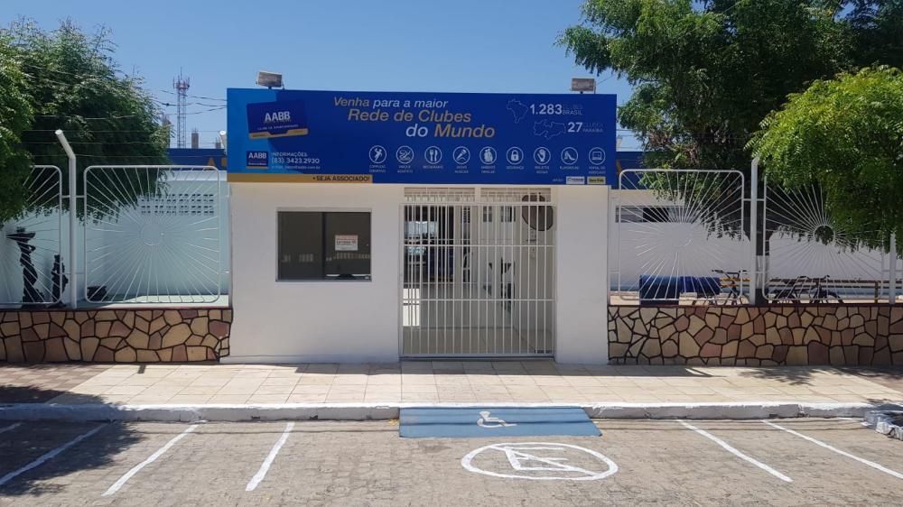 Empresária patoense alerta que homem está aplicando golpes em nome da AABB Patos e clube diz que tomará as medidas cabíveis