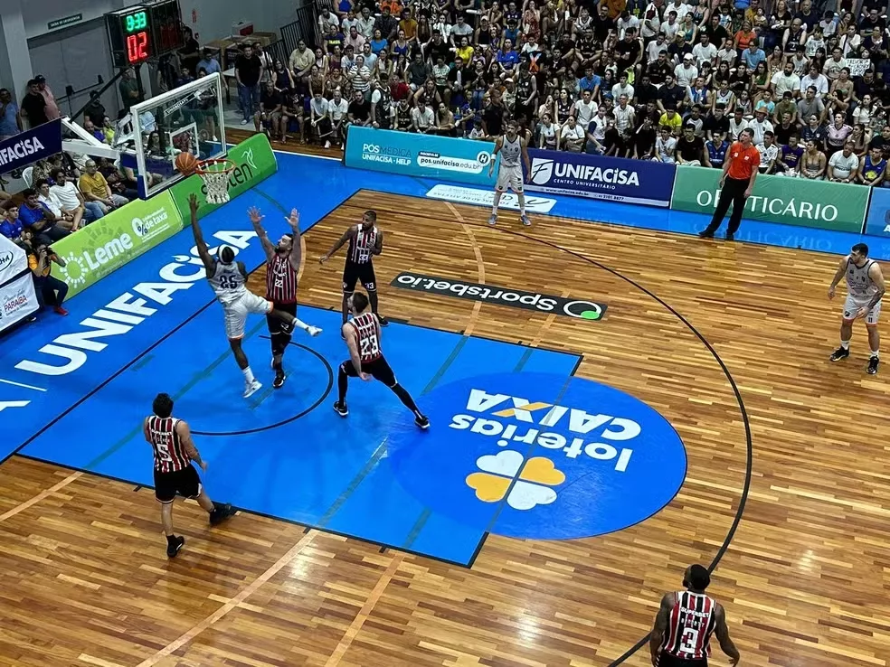 Unifacisa perde para o São Paulo no jogo 3 e dá adeus à NBB