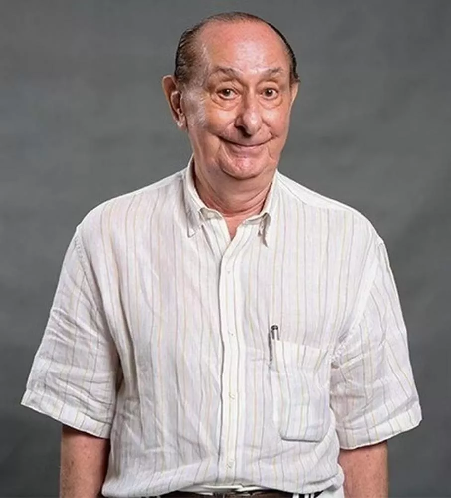 Morre o paraibano José Santa Cruz, dublador de Dino da Silva Sauro, Magneto, Rúbeo Hagrid e outros personagens