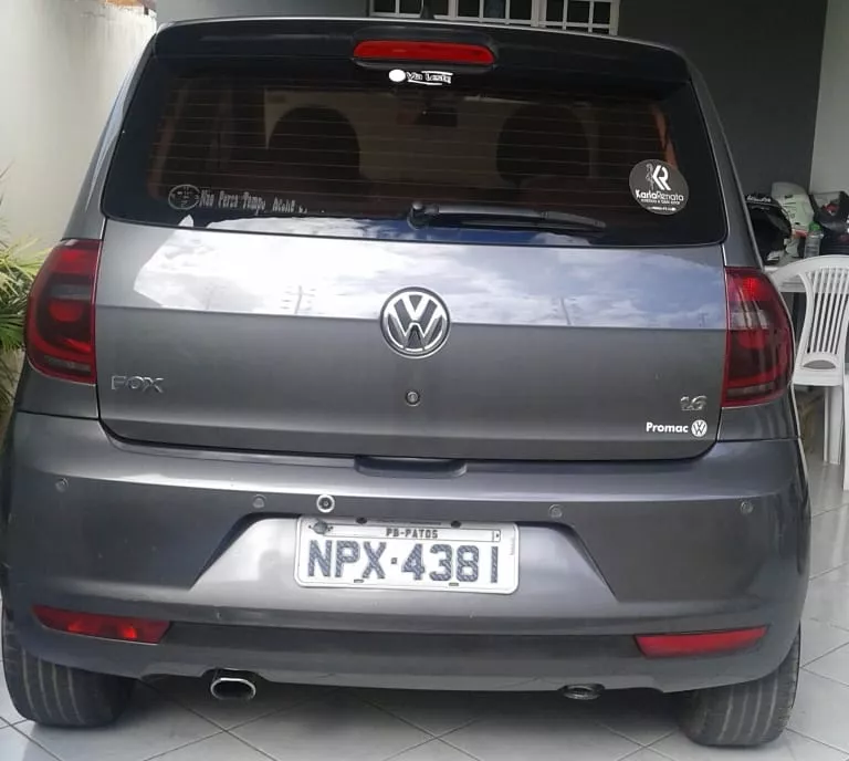 Carro é tomado por assalto neste sábado (27), em Patos 