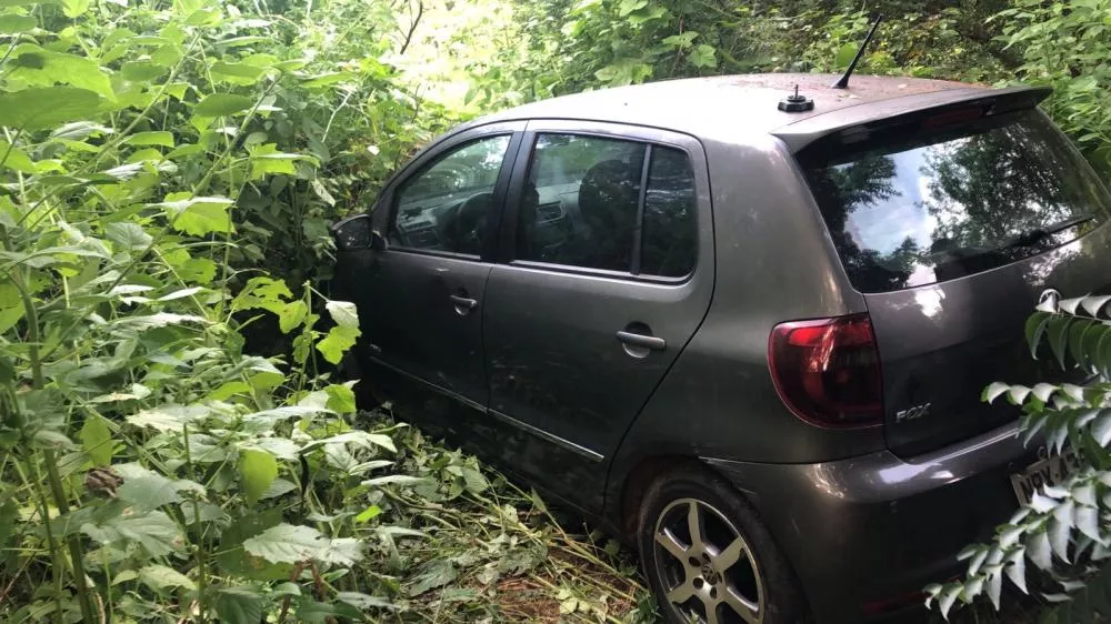 Veículo roubado no sábado (27) em Patos é encontrado abandonado neste domingo (28) 