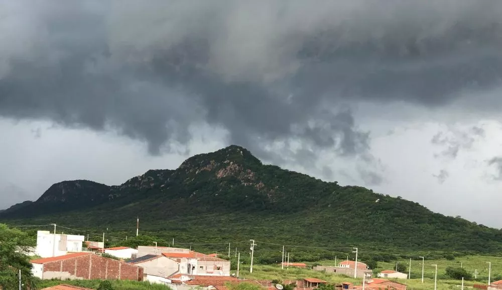 EMPAER divulga "corrida das chuvas" de 2024 até abril e levantamento das chuvas dos últimos cinco anos do Regional de Patos