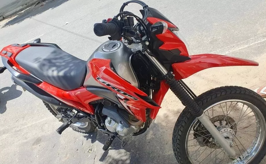 No Sertão: Motociclista é detido após perseguição policial 